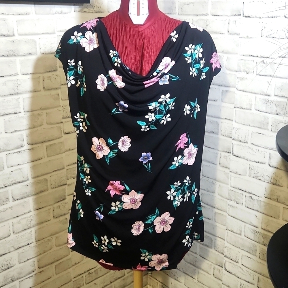 Lane Bryant SZ 14/16 Floral Blouse